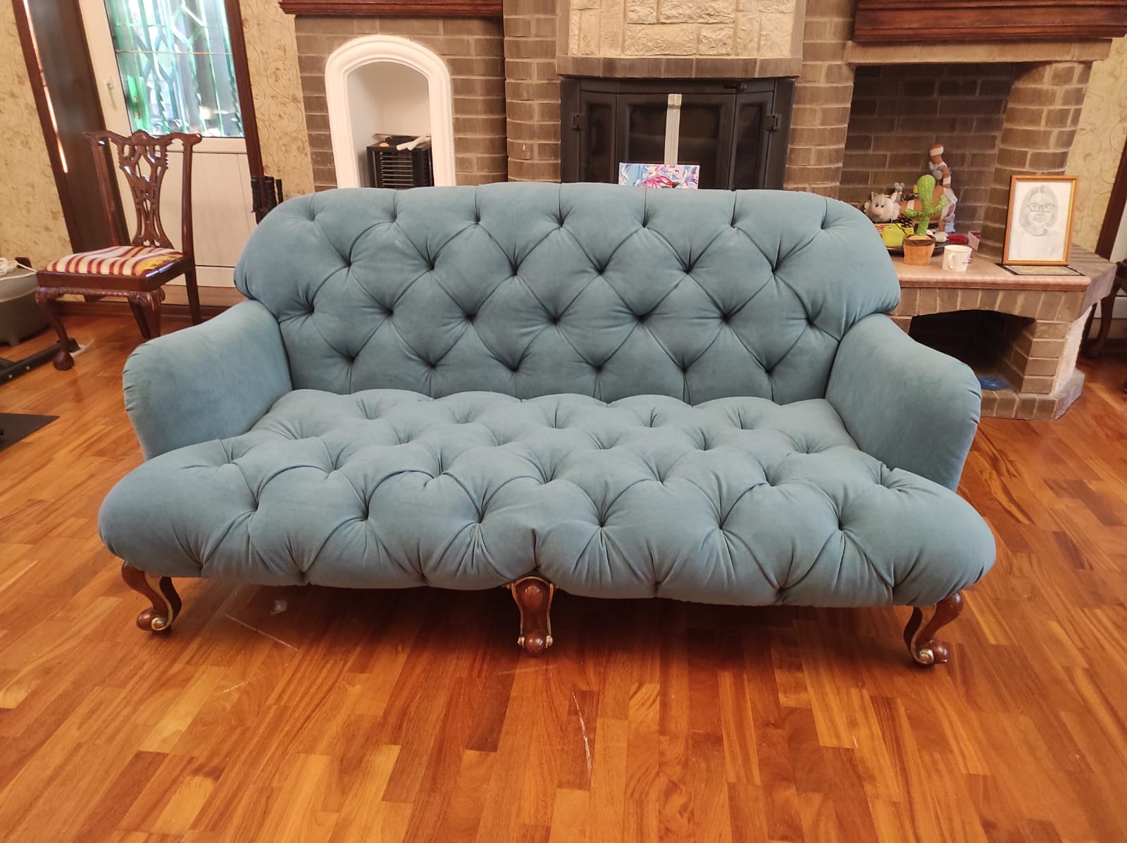 Перетяжка дивана. Нагорная